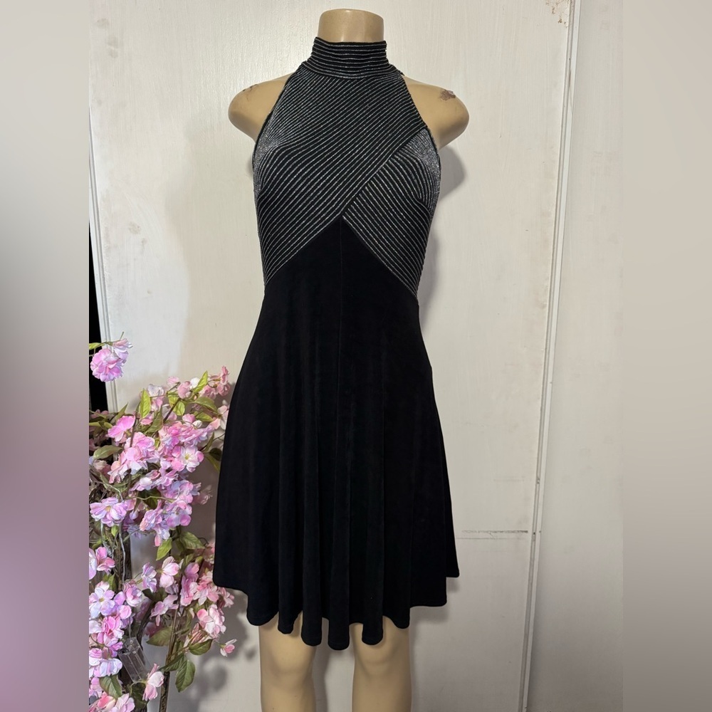 Vintage Tadashi Shoji Black and Gray Mini Dress